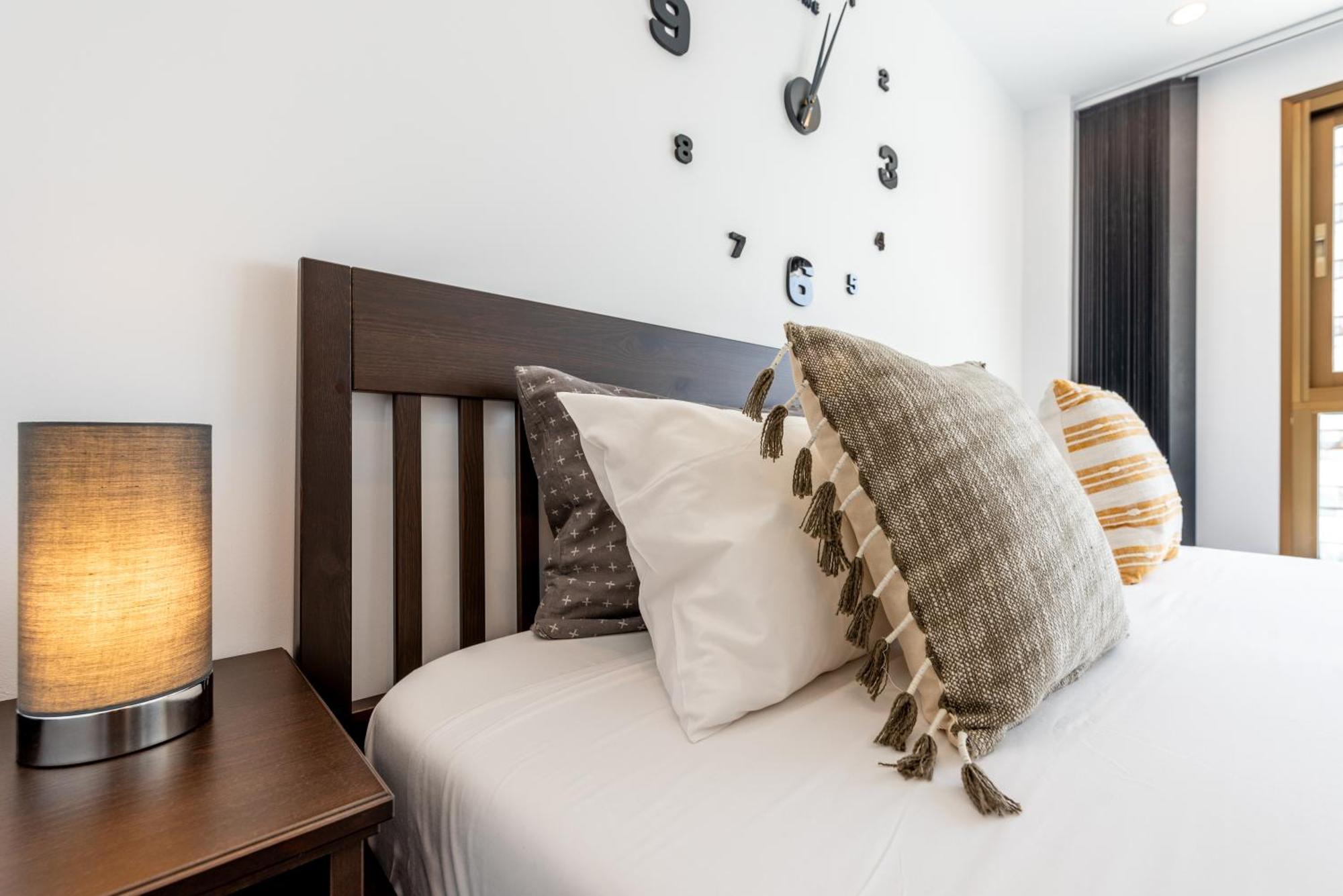 Wintowinrentals Executive Apt In Ocean House Complex توريمولينوس المظهر الخارجي الصورة