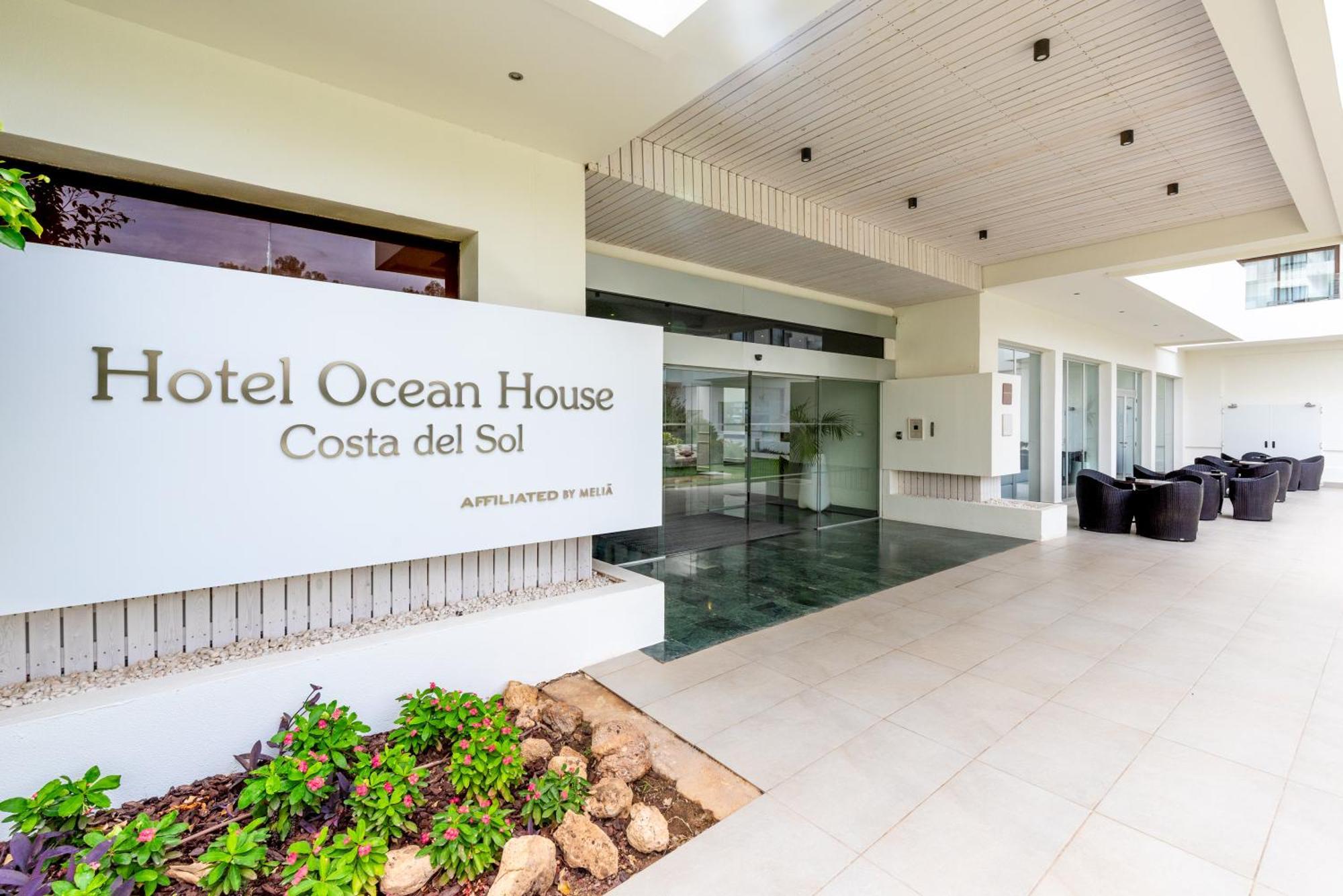 Wintowinrentals Executive Apt In Ocean House Complex توريمولينوس المظهر الخارجي الصورة