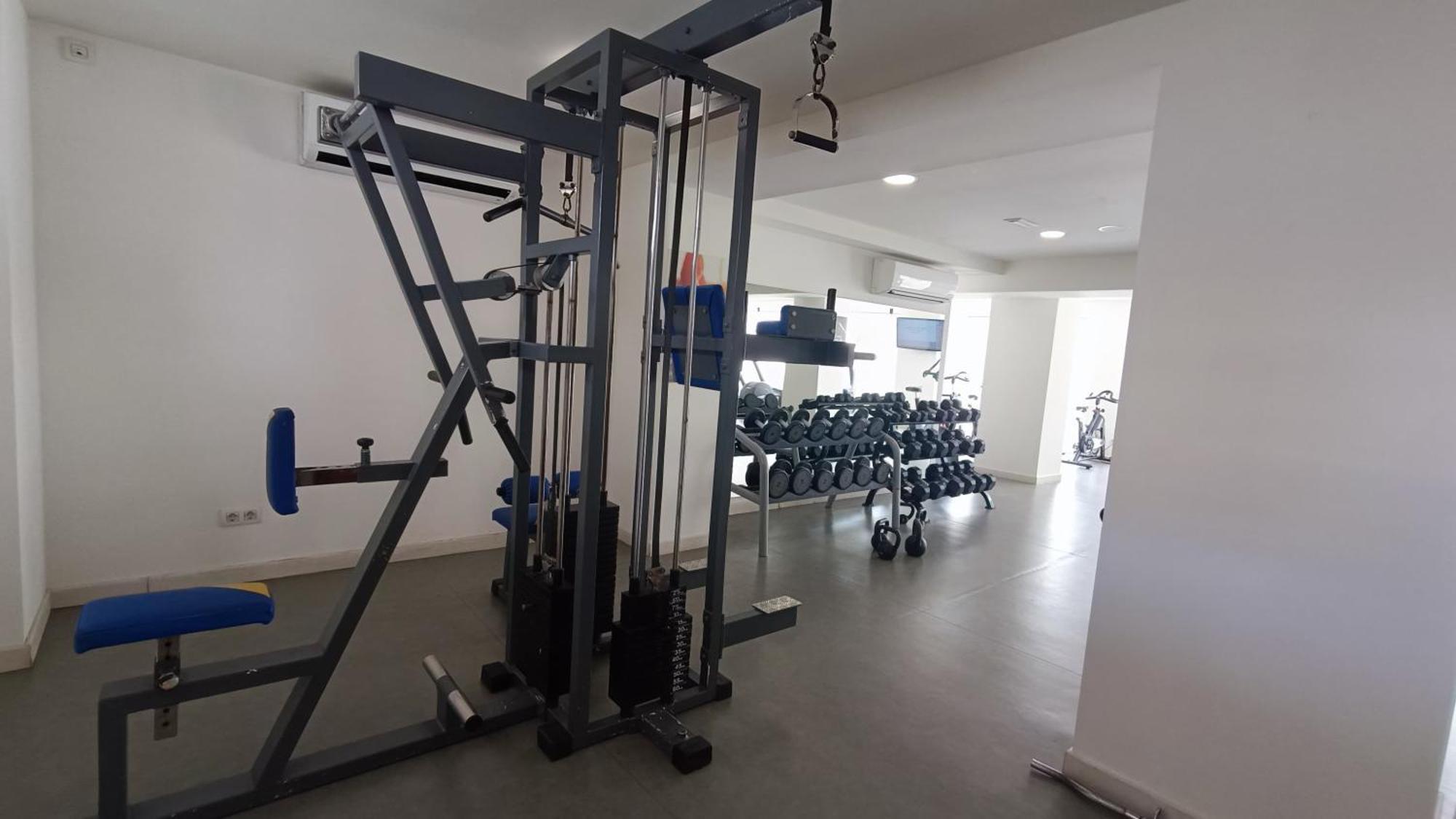 Wintowinrentals Executive Apt In Ocean House Complex توريمولينوس المظهر الخارجي الصورة